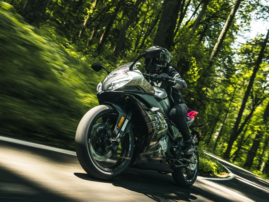 2026 CFMOTO 300SS