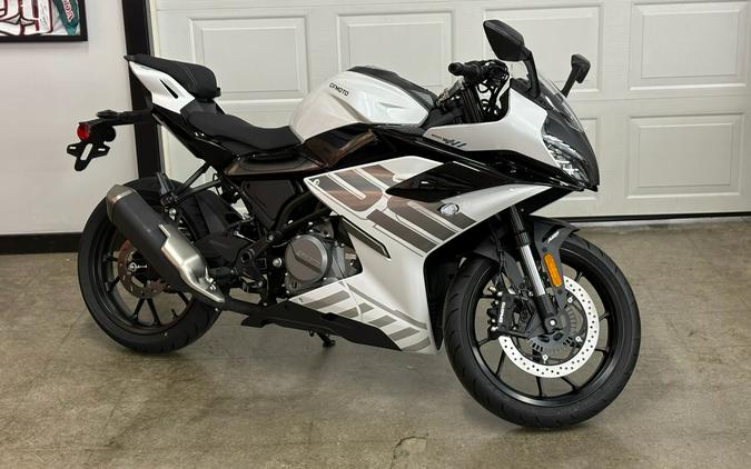 2026 CFMOTO 300SS