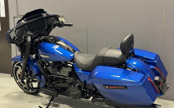 FLHX 2024 Street Glide®