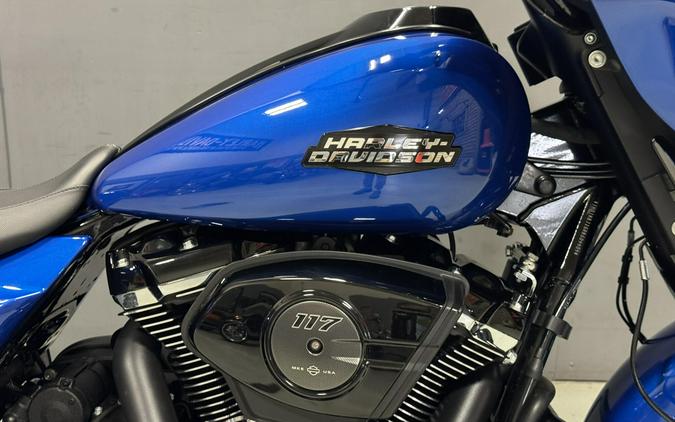FLHX 2024 Street Glide®