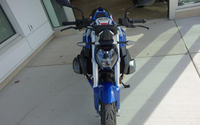 2024 BMW R1250R