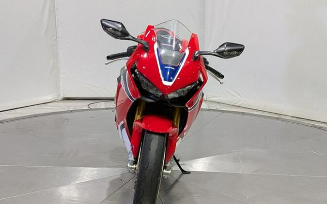 2017 Honda CBR1000RR SP