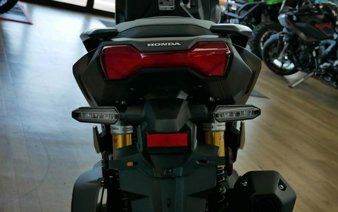 2025 Honda ADV 160