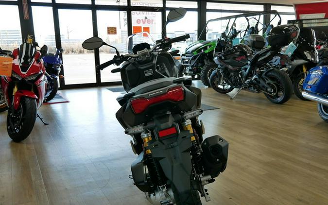 2025 Honda ADV 160