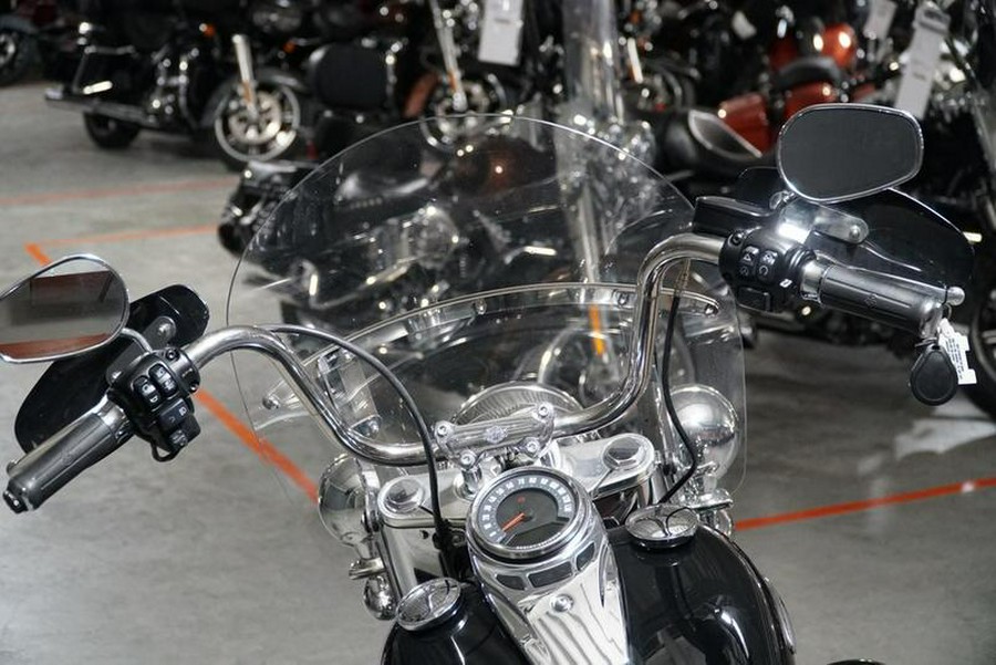 2021 Harley-Davidson® FLHC - Heritage Classic