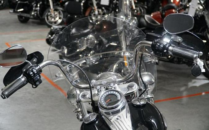 2021 Harley-Davidson® FLHC - Heritage Classic
