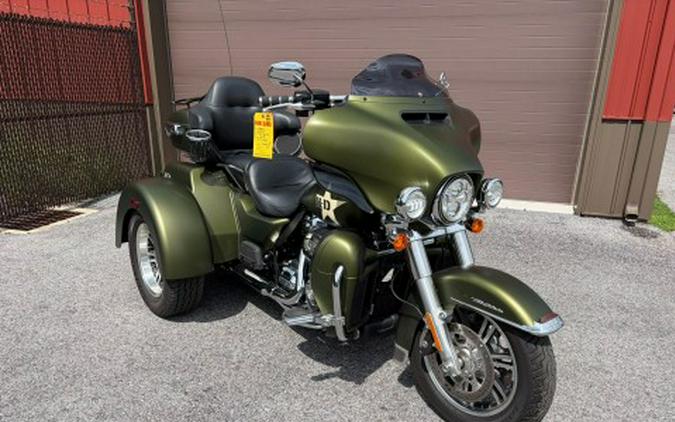2022 Harley-Davidson Tri Glide Ultra (G.I. Enthusiast Collection)