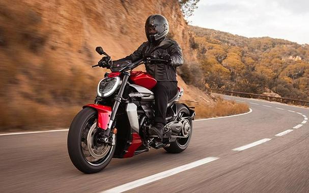 2026 Ducati XDiavel V4