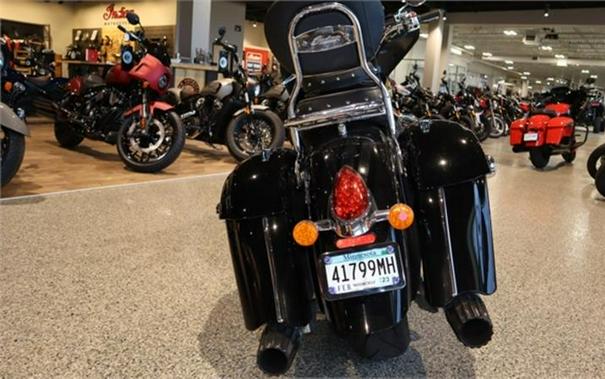 2014 Indian Motorcycle® Chieftain™ Thunder Black