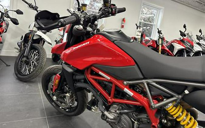 2025 Ducati Hypermotard 950