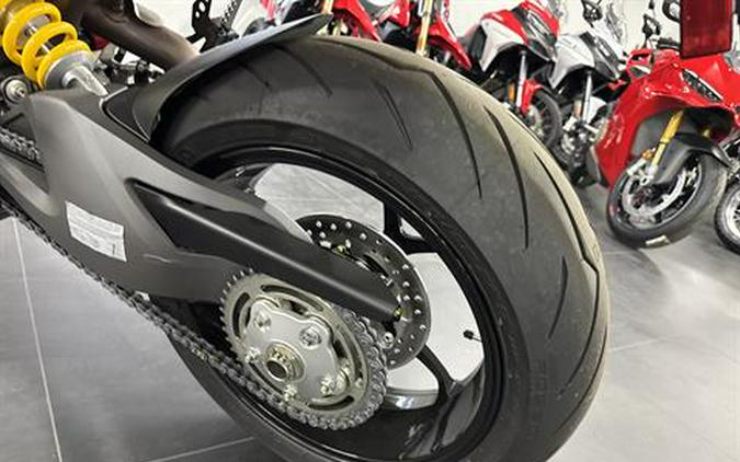 2025 Ducati Hypermotard 950