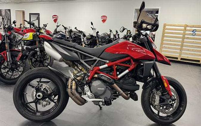 2025 Ducati Hypermotard 950