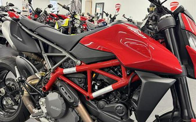2025 Ducati Hypermotard 950