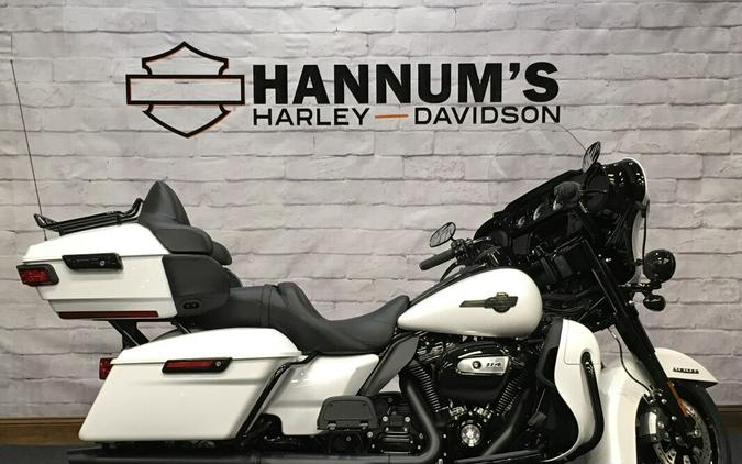 2024 Harley-Davidson Ultra Limited White Onyx Pearl FLHTK