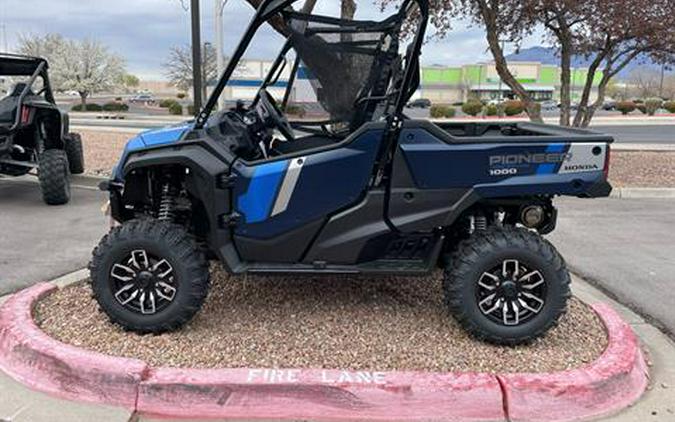 2024 Honda Pioneer 1000 Trail