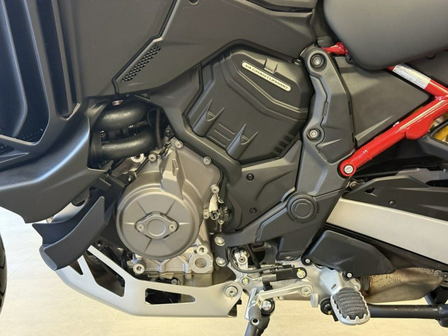 2025 Ducati Multistrada V4 Rally Brushed Aluminium & Matt Blac
