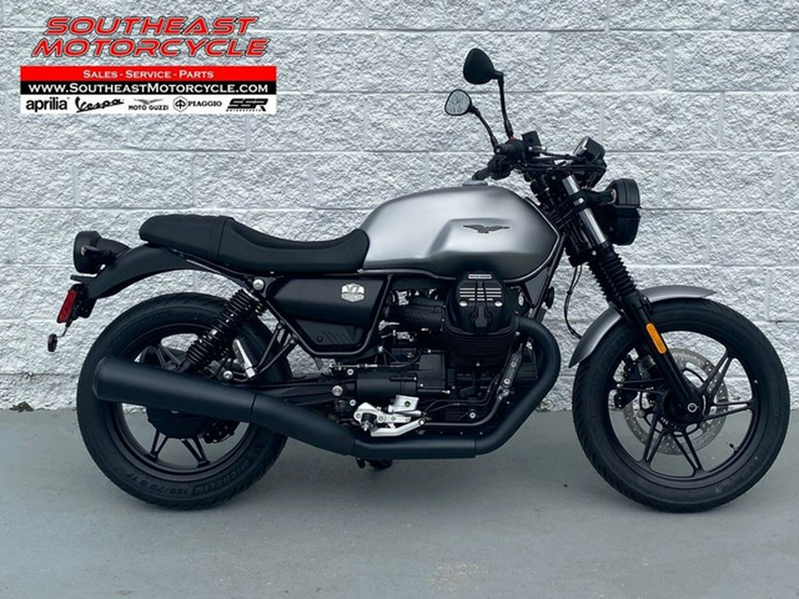 2023 Moto Guzzi V7 Stone