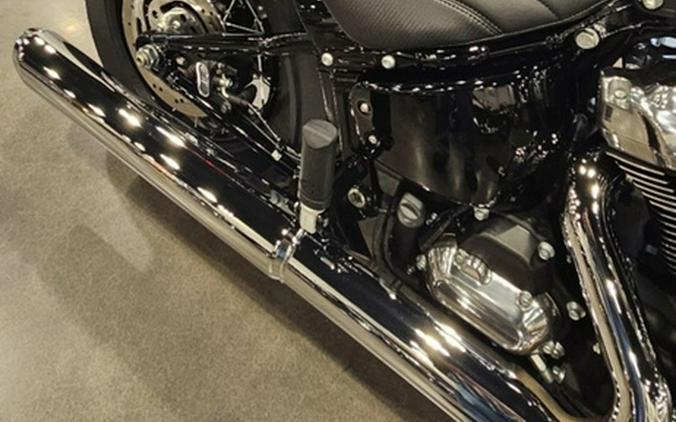 2026 Harley-Davidson Softail FXBB - Street Bob