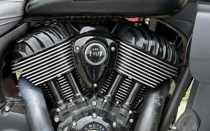 2023 Indian Motorcycle® Roadmaster® Dark Horse® Black Smoke