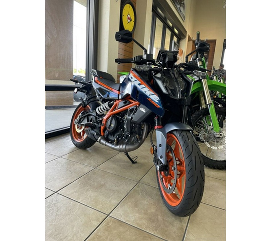2024 KTM Duke 390