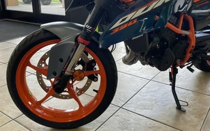 2024 KTM Duke 390