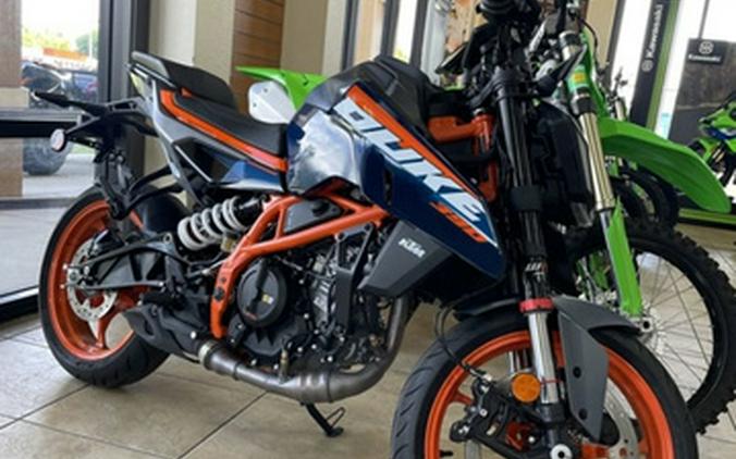 2024 KTM Duke 390