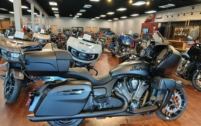 2026 Indian Pursuit Dark Horse Heavy Metal
