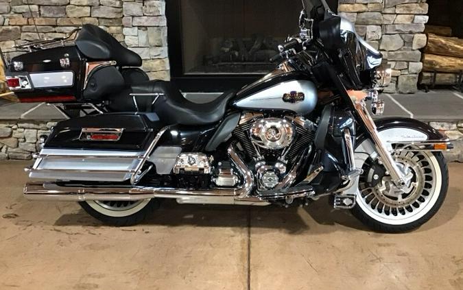 2013 Harley Davidson FLHTCU Ultra Classic