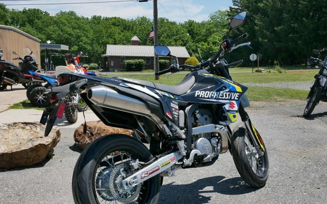2025 Suzuki DR-Z 4SM