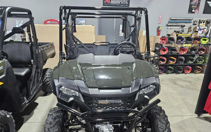 2026 Honda Pioneer 700-4 Deluxe