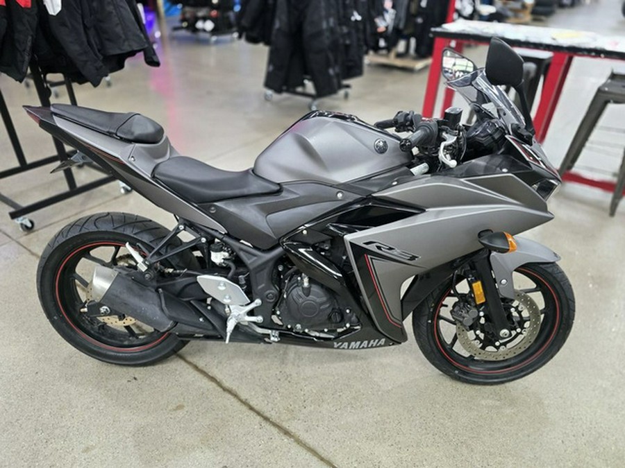 2016 Yamaha YZF R3