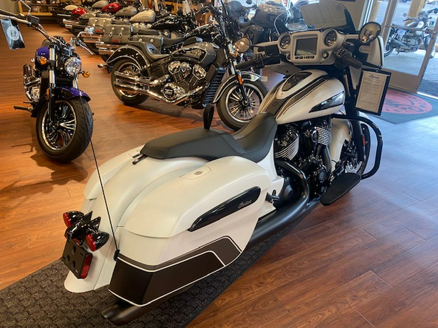 2024 Indian Motorcycle® Chieftain® Dark Horse®