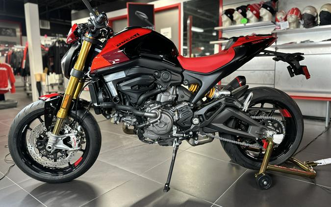 2024 Ducati MONSTER SP