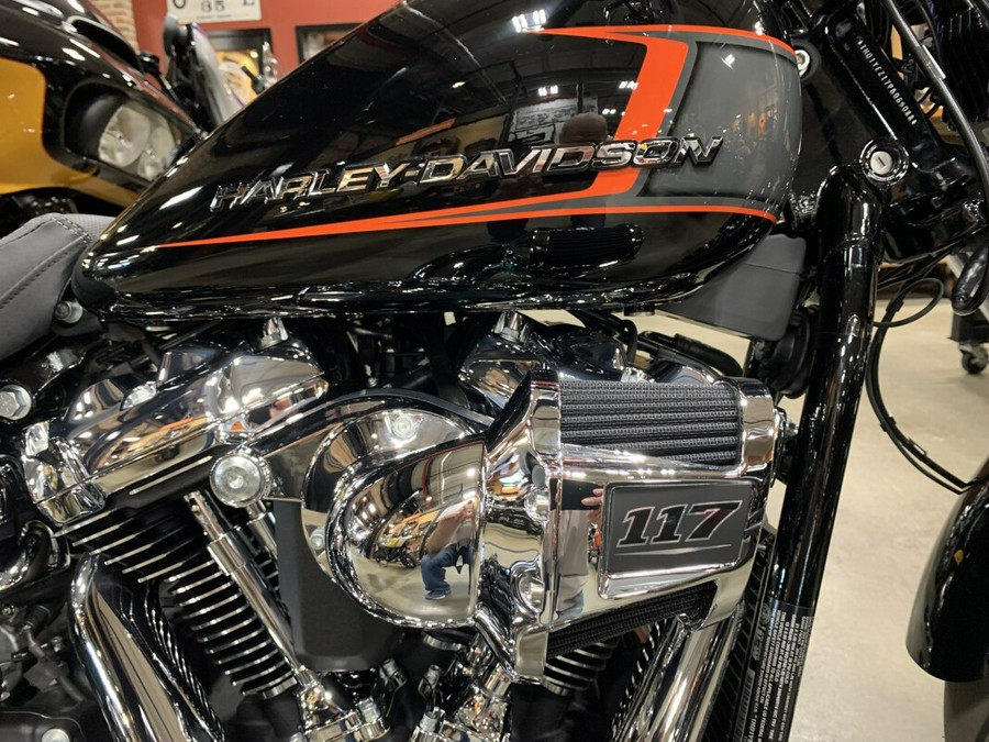 Harley-Davidson Breakout 2023 FXBR Vivid Black