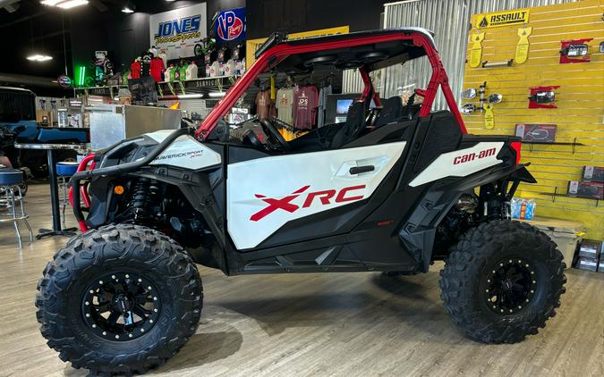 2024 Can-Am™ Maverick™ Sport X rc 1000R