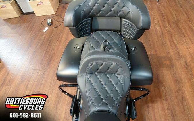 2026 Indian Pursuit Dark Horse 112 Black Smoke