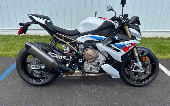 2022 BMW S 1000 R