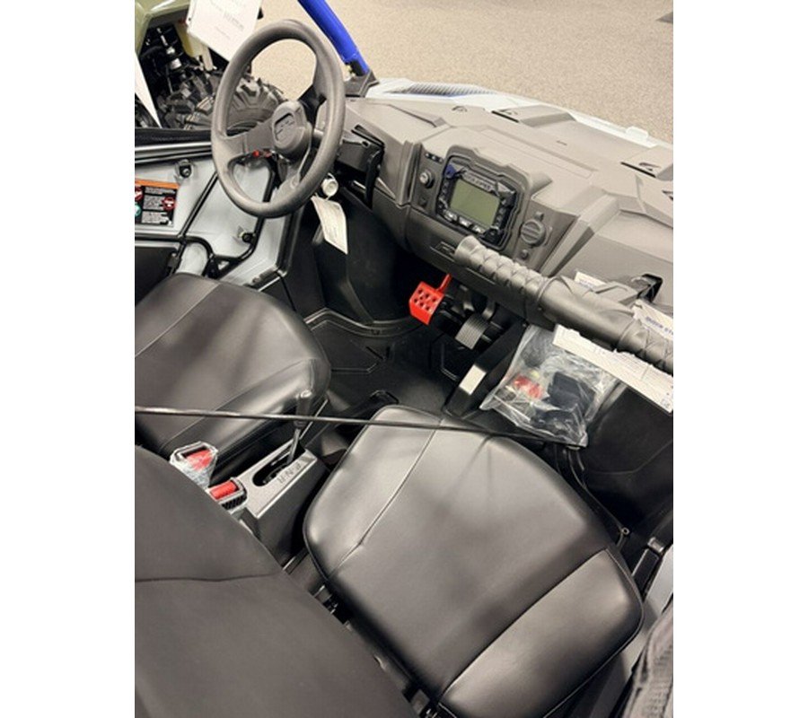 2026 Polaris RZR 200 EFI
