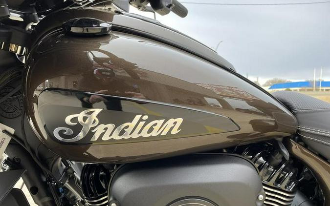 2023 Indian Motorcycle® Roadmaster® Dark Horse® Bronze Pearl Metallic