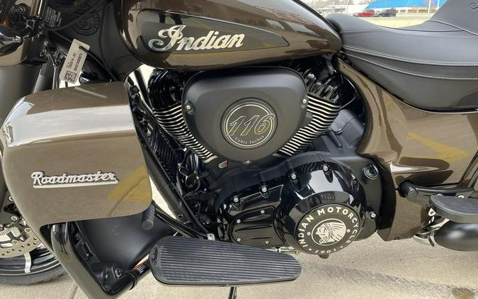 2023 Indian Motorcycle® Roadmaster® Dark Horse® Bronze Pearl Metallic