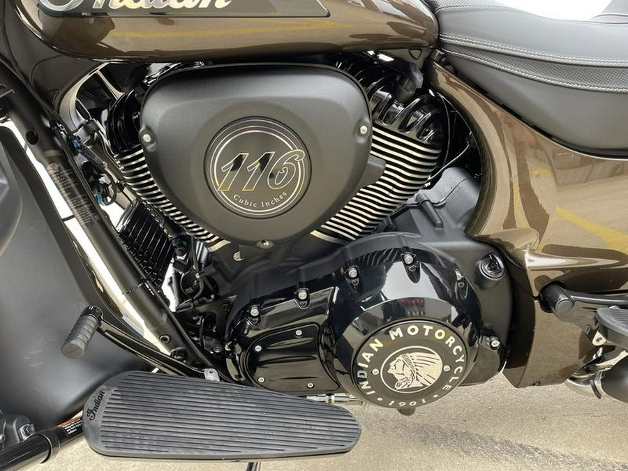 2023 Indian Motorcycle® Roadmaster® Dark Horse® Bronze Pearl Metallic