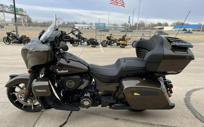 2023 Indian Motorcycle® Roadmaster® Dark Horse® Bronze Pearl Metallic