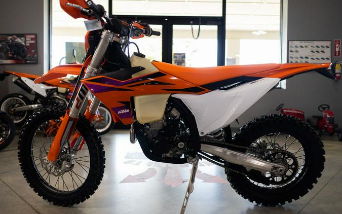 2024 KTM 350 XW-F