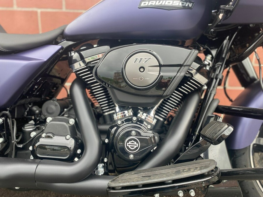 2025 Harley-Davidson® FLTRX Road Glide™