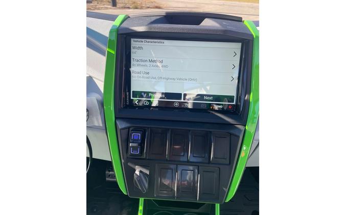 2026 Kawasaki Teryx®5 H2 Deluxe eS