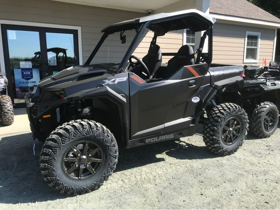 2026 General XP Ultimate - Polaris