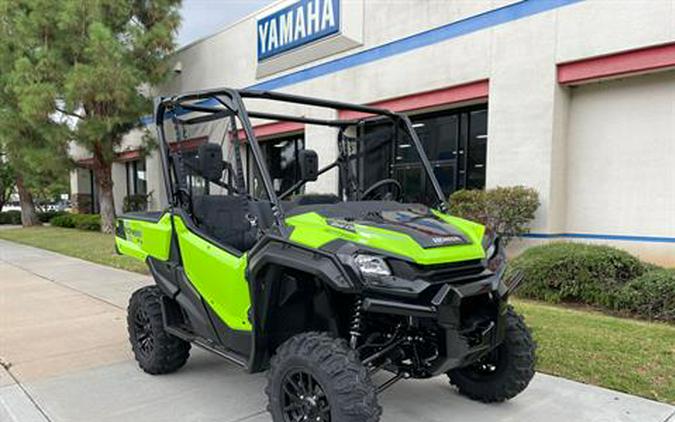 2023 Honda Pioneer 1000 Deluxe