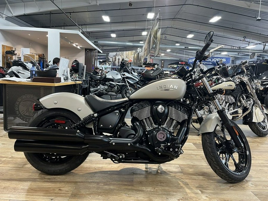 2023 Indian Chief ABS Silver Quartz Smoke