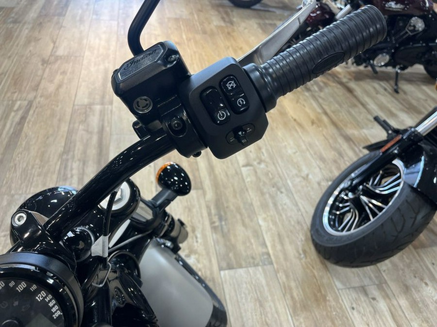 2023 Indian Chief ABS Silver Quartz Smoke