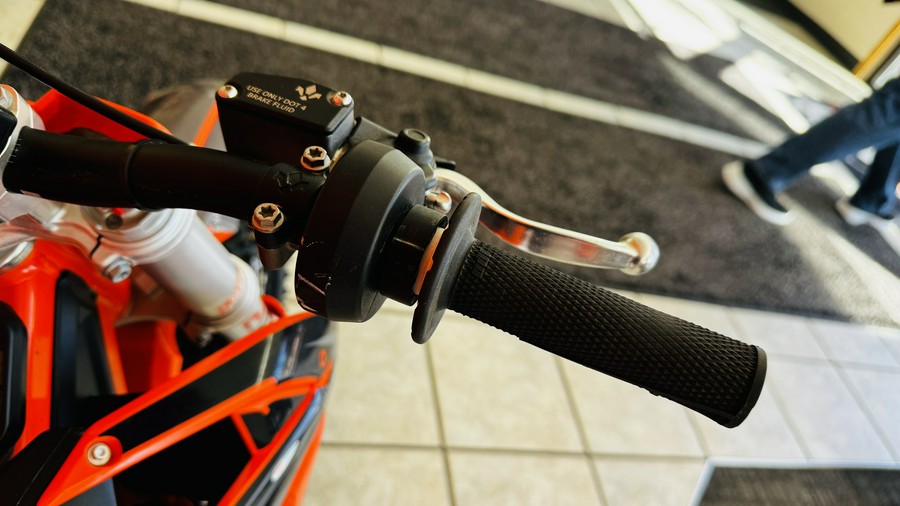 2024 KTM SX-E 5